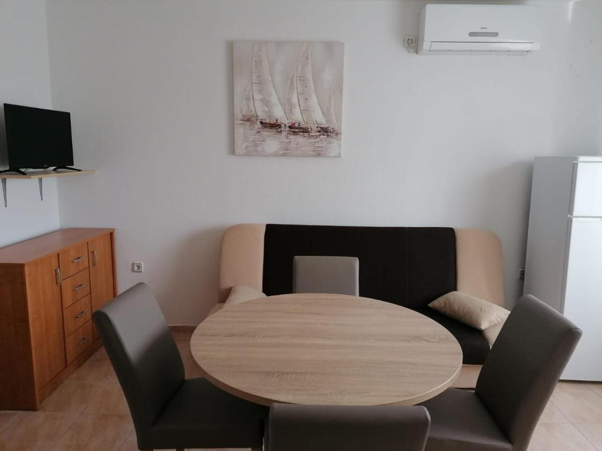 Apartment Niva Nin Extérieur photo