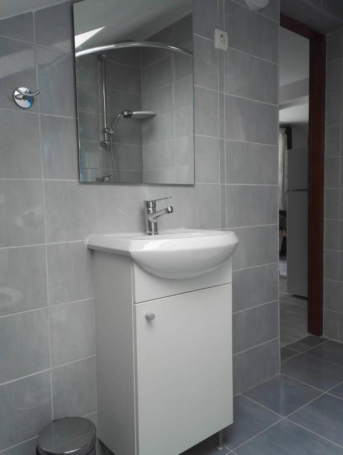 Apartment Niva Nin Extérieur photo